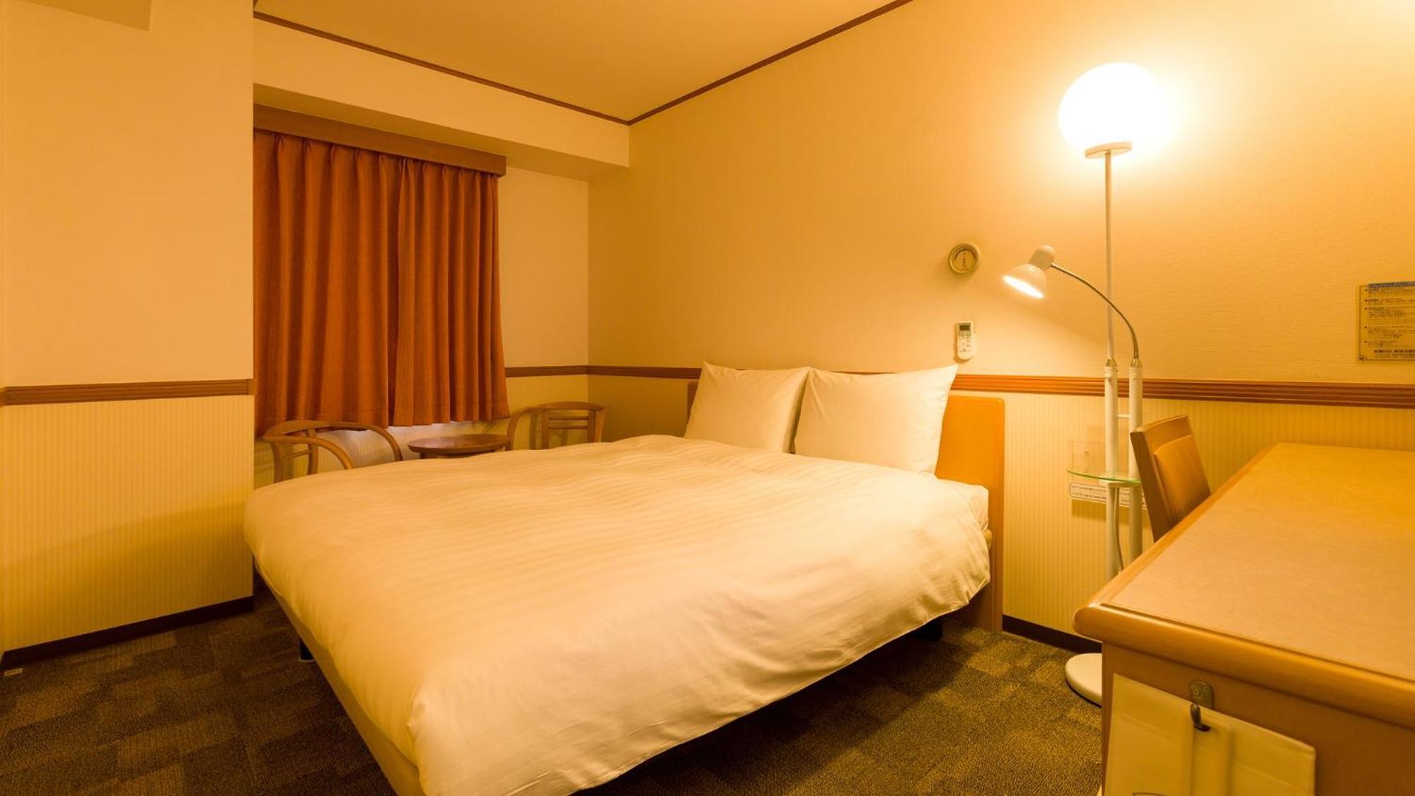 Toyoko Inn Kagoshima Chuo Eki Nishi Guchi Стая снимка